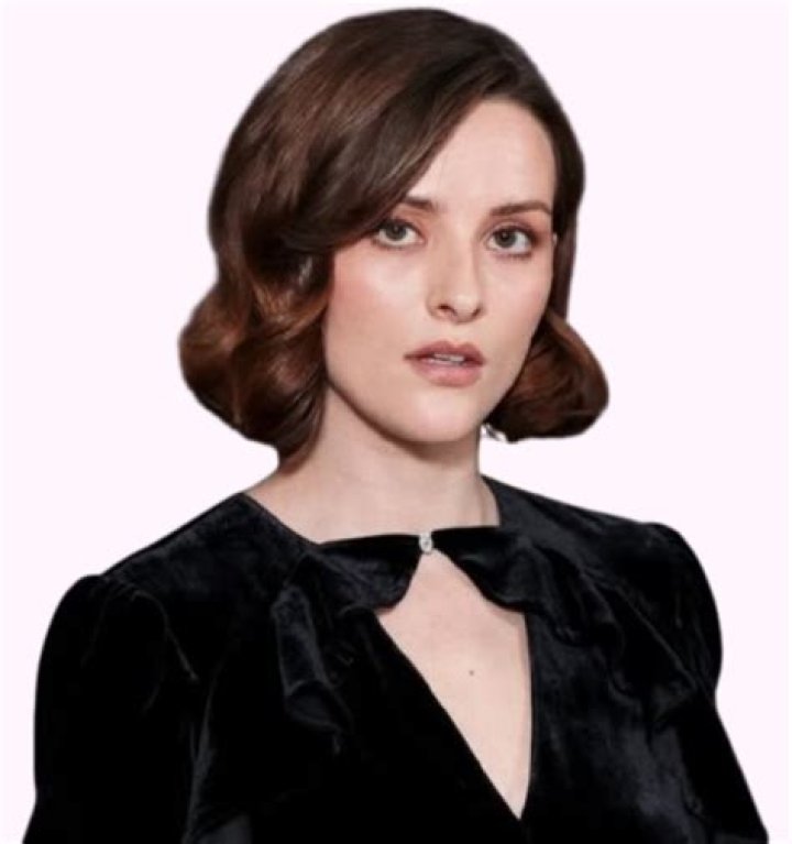 Age, Husband, Height, Movies, Net Worth ·