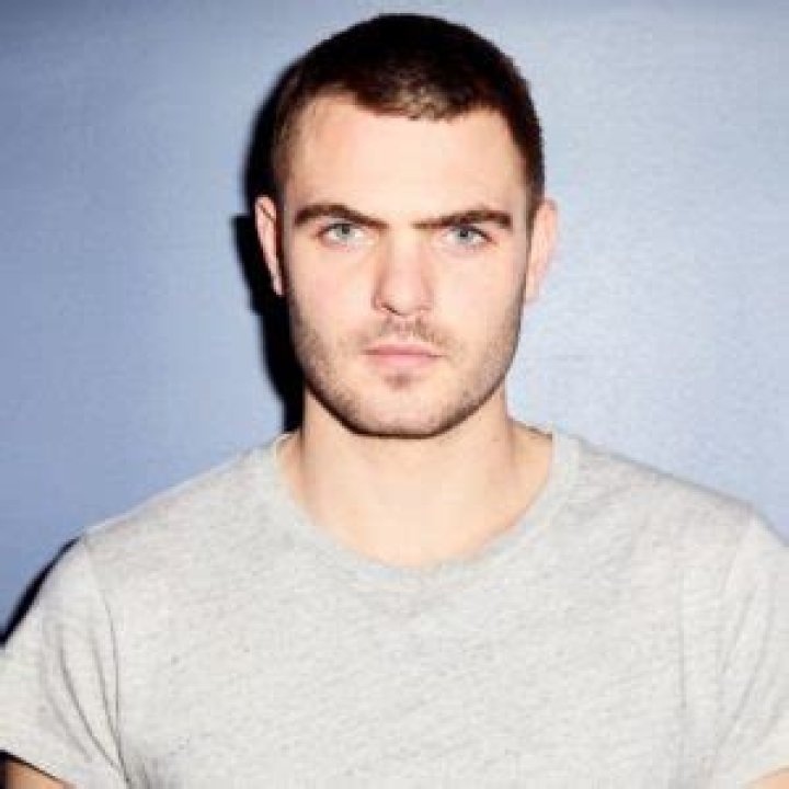 Alex Roe Is Engaged To Monica Noonan, His Wife To Be