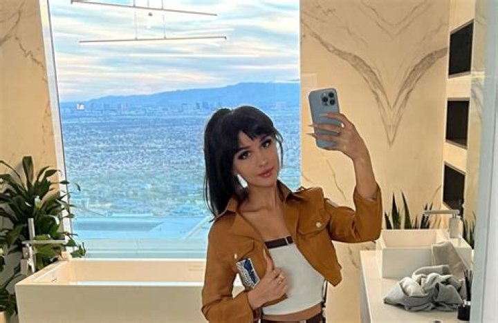 Alia Shelesh Mugshot, SSSniperwolf Robbery Accusation And Charges ·