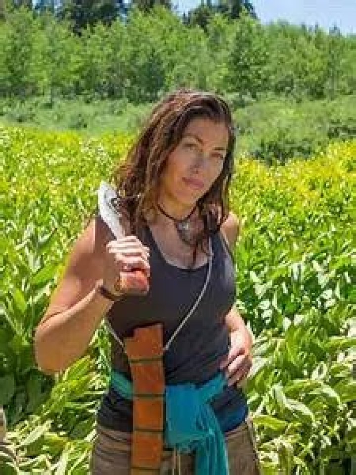 Cat Bigney: Wiki, Bio, Age, Family, Career, Net worth, Profession