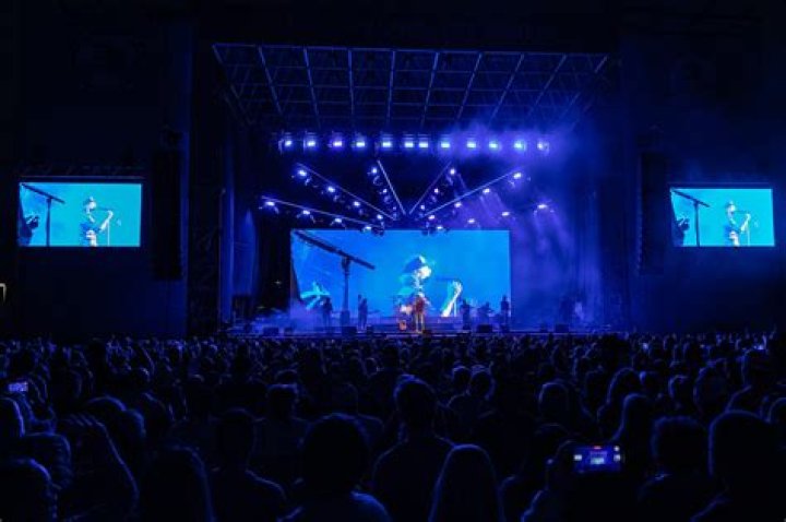 Discover The Secrets Of Jason Aldean's Treasure Island Amphitheater