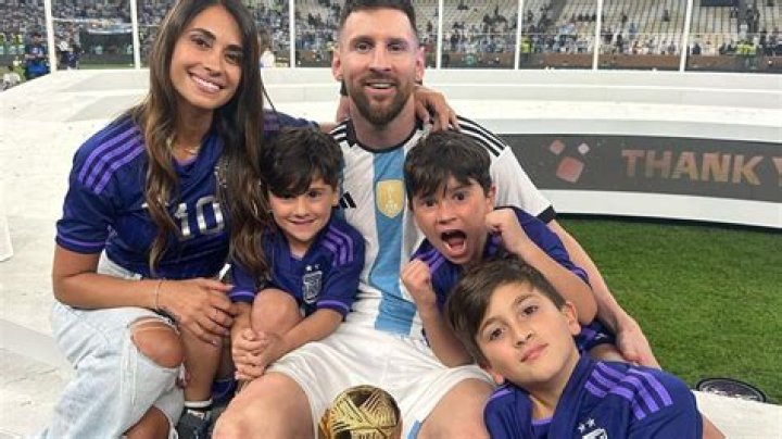 Is Messi Wife Related To Maradona? Antonela Roccuzzo Kids And Family Ethnicity ·