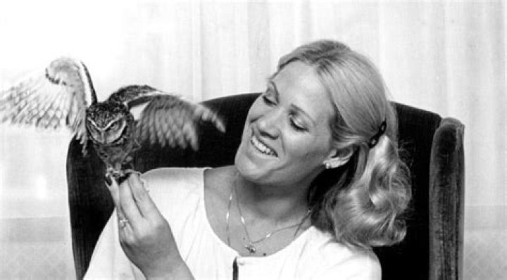 Joan Embery Net Worth ·