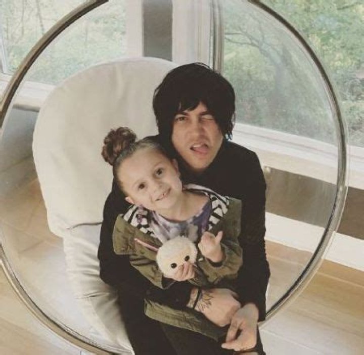 Kellin Quinn Wife: Katelynne Quinn Bio, Age, Husband, Sons, Daughter, and Net Worth