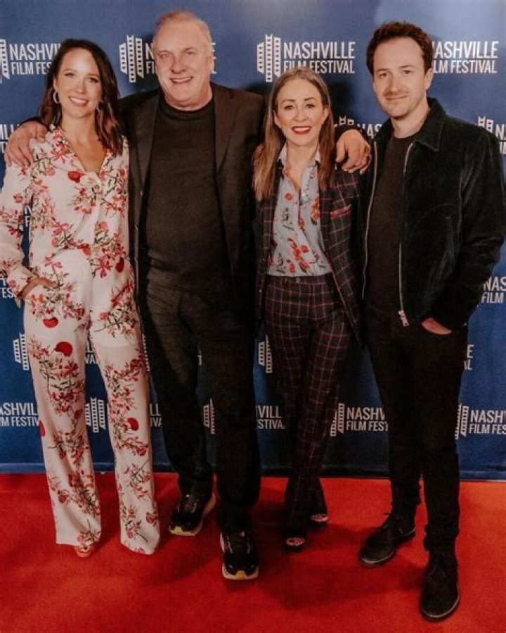 Mark Slade Bio, Wiki, Age, Height, Net Worth, Wife, Books, Actor and Art