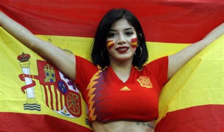 Top 10 Countries With The Hottest Female Football Fans