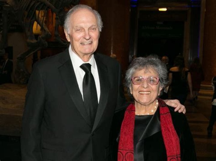 Unveiling Alan Alda's Net Worth, Career, And Love Life With Arlene