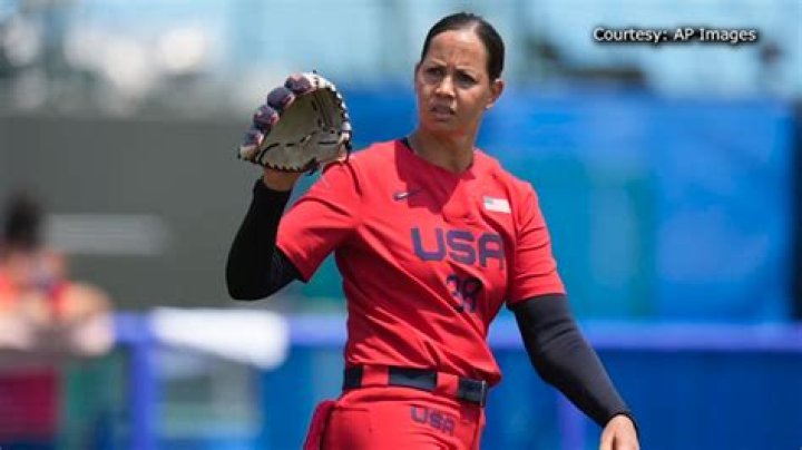 Who is Cat Osterman Dating Now ·