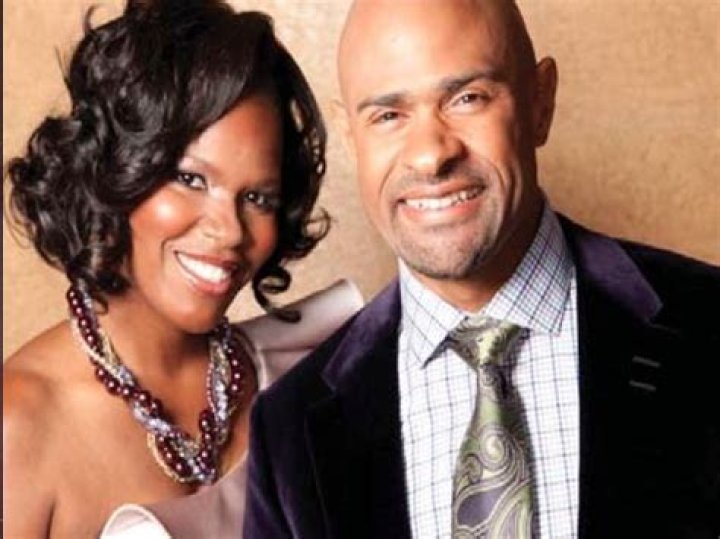 Who is Wayne Chaney Dating Now